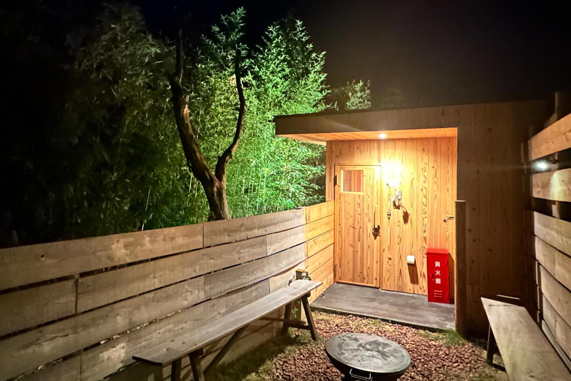 サウナとドッグラン付きのアンティーク古民家宿 Akiya Cornerstone Awaji Esterno foto